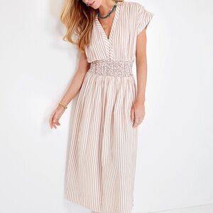 Chic Striped Maxi Dress in Cream